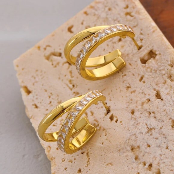New 18K Gold Plated Princess Cut Diamond Double Layer Round Hoop Earrings - Picture 2 of 5